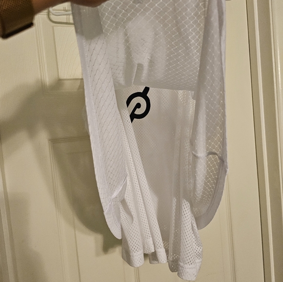 Asidas (Peloton) leggings and matching top set - Picture 3 of 8